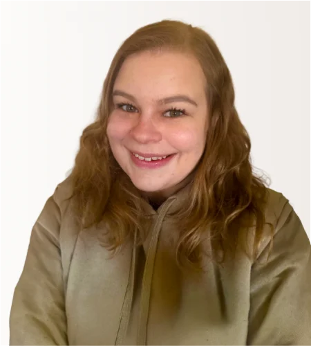 Buchanan-TeamMember-Sara